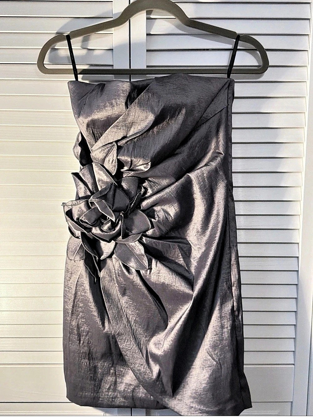 Jessica McClintock Metallic Mini Dress Size 8 Like New